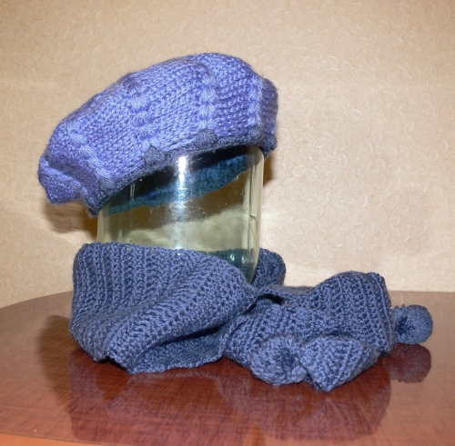 Синий комплект из шарфа и берета