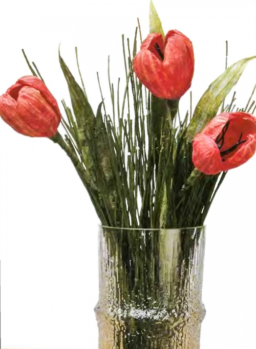 самодельные тюльпаны из бумажных веревочек