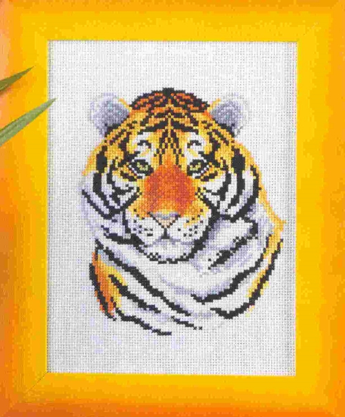 вышивка крестом величественного тигра