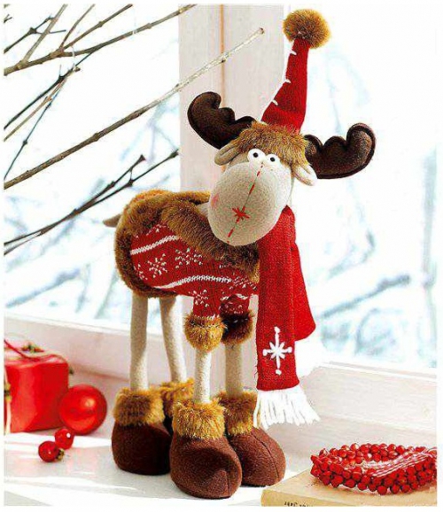 декор к новому году, сувенир своими руками, олень, мягкая игрушка, выкройка, описание кроя и шитья